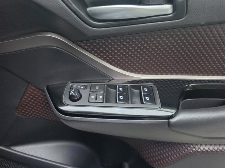 2018 Toyota C-HR - photo 26