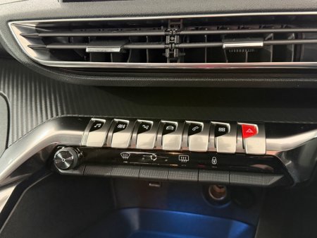 2021 Peugeot 5008 - photo 25