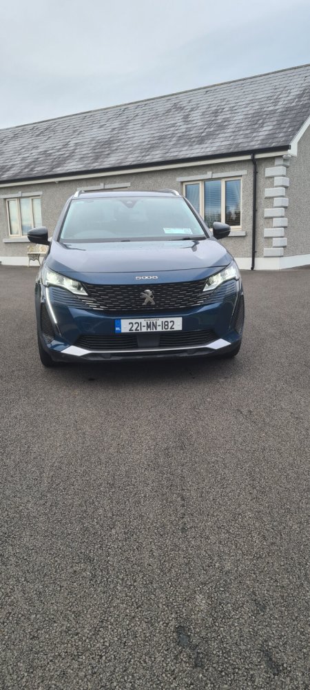 2022 Peugeot 5008 1.5 BlueHDi 130bhp Allure