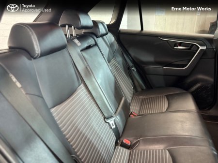 2021 Toyota RAV4 - photo 9