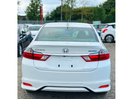 2016 Honda Grace - photo 5