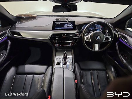 2019 BMW 5-Series - photo 6