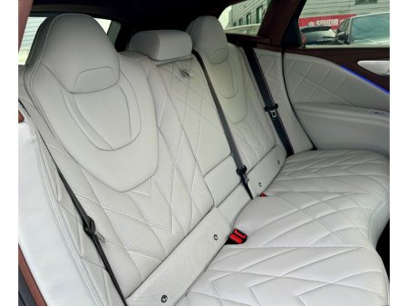 2026 BMW XM - photo 31