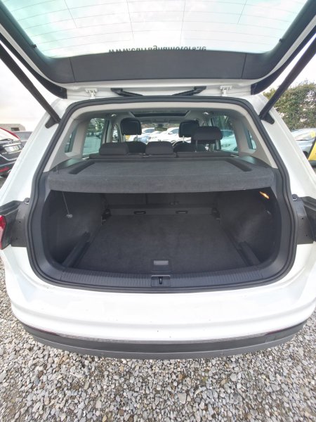 2017 Volkswagen Tiguan - photo 23