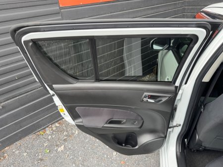 2014 Suzuki Swift - photo 17