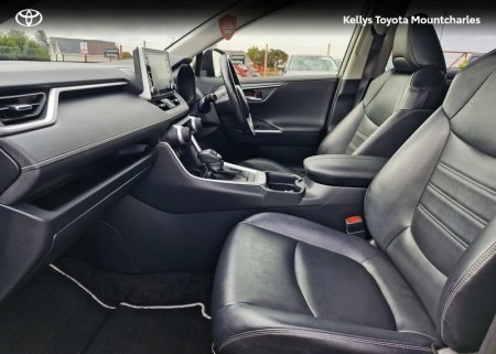 2019 Toyota RAV4 - photo 7