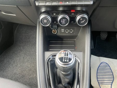 2023 Renault Clio - photo 18