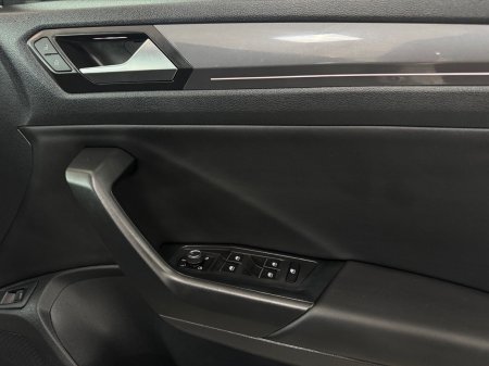 2020 Volkswagen T-Roc - photo 12