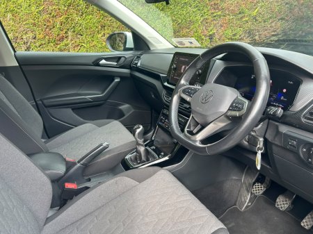 2024 Volkswagen T-Cross - photo 8
