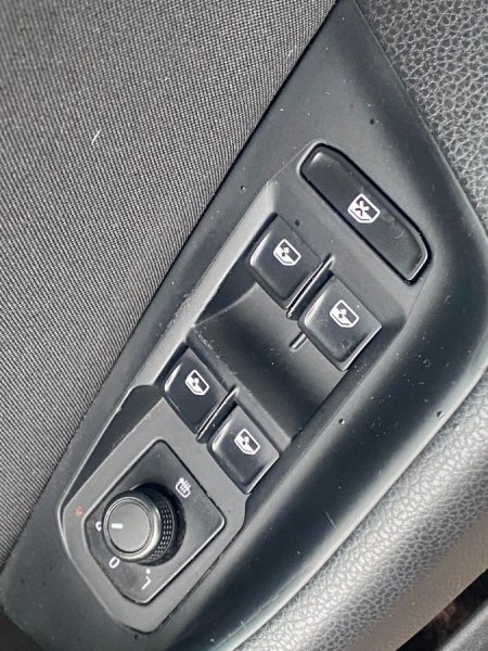 2016 Volkswagen Passat - photo 26
