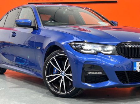 2022 BMW 3-Series - photo 3