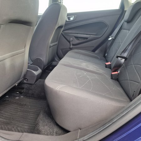 2016 Ford Fiesta - photo 11