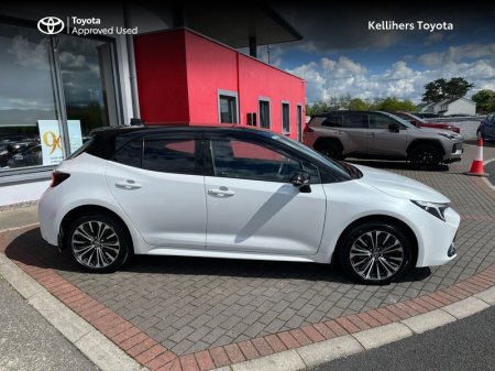 2024 Toyota Corolla - photo 3
