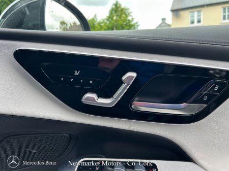 2025 Mercedes-Benz GLC - photo 9