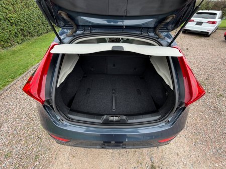 2019 Volvo V40 - photo 9