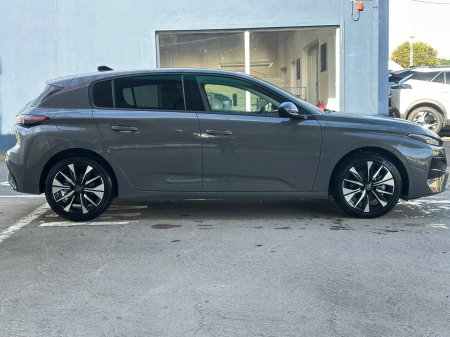 2026 Peugeot 308 - photo 2