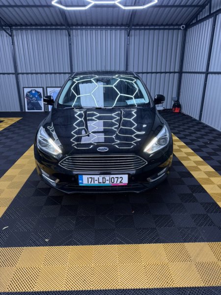 2017 Ford Focus - photo 5
