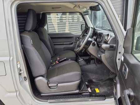 2023 Suzuki Jimny - photo 8