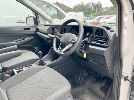 2023 Volkswagen Caddy - photo 5