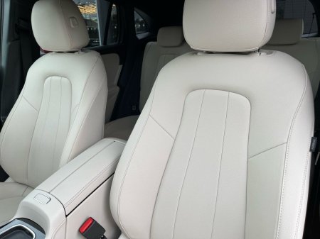 2025 Mercedes-Benz GLA - photo 19