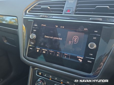 2020 Volkswagen Tiguan - photo 23