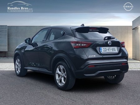 2022 Nissan Juke - photo 2