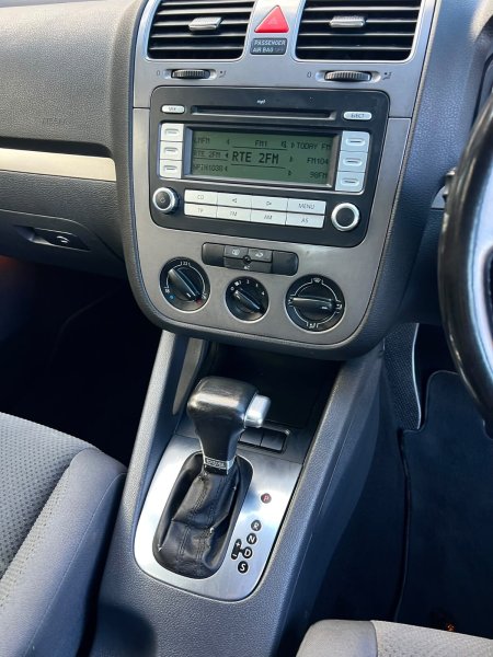 2008 Volkswagen Golf - photo 5