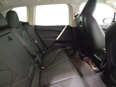 2025 BMW iX - photo 22