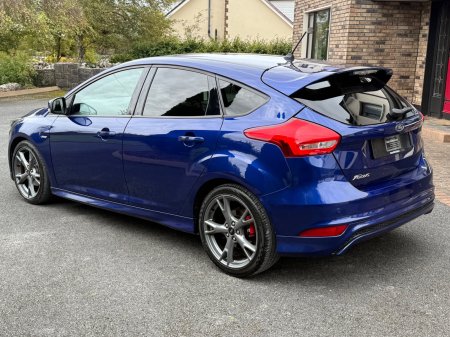 2018 Ford Focus - photo 5