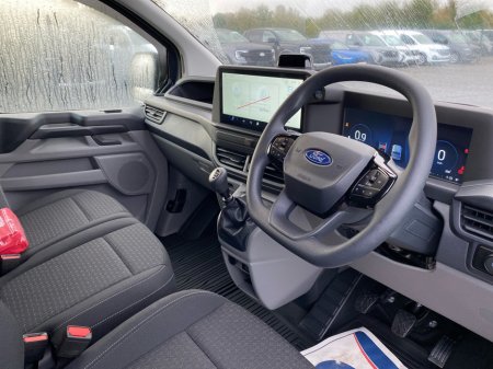 2026 Ford Transit Custom - photo 11