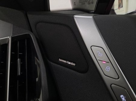 2026 BMW iX - photo 24