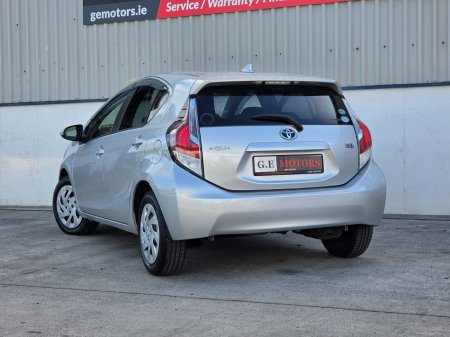 2017 Toyota Aqua - photo 9