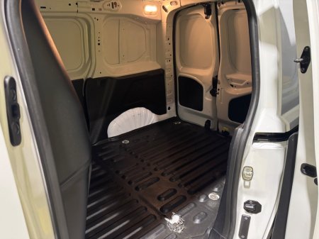2023 Citroen Berlingo - photo 26
