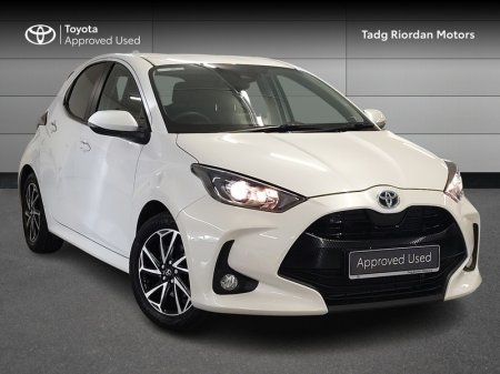 2024 Toyota Yaris 1.5 HYBRID L/SPORT