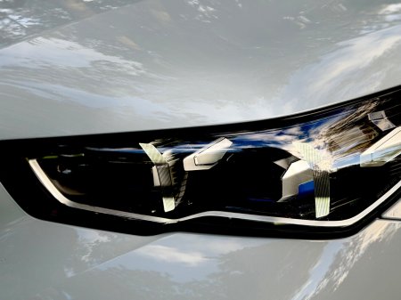 2024 BMW 5-Series - photo 34