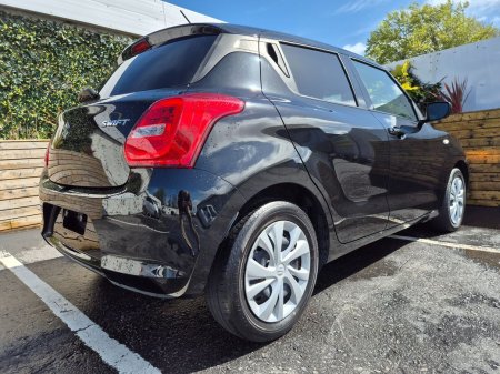 2023 Suzuki Swift - photo 6