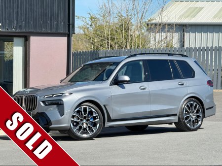 2025 BMW X7 - photo 7