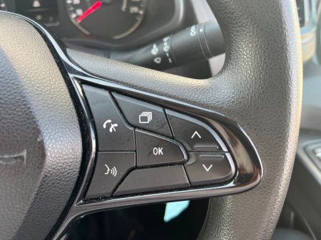 2022 Renault Trafic - photo 11