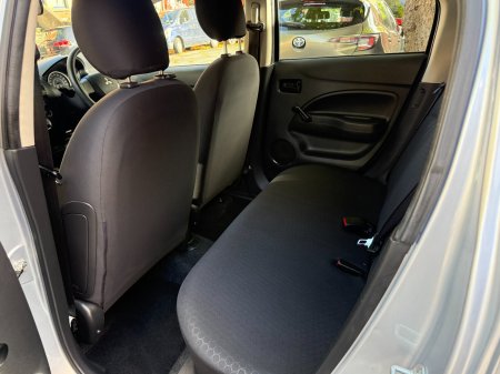 2015 Mitsubishi Space Star - photo 11