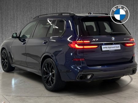 2023 BMW X7 - photo 2