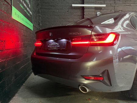 2022 BMW 3-Series - photo 6