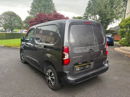 2019 Peugeot Partner - photo 7