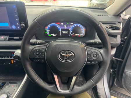 2023 Toyota RAV4 - photo 9