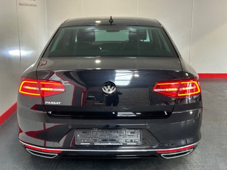 2019 Volkswagen Passat - photo 25