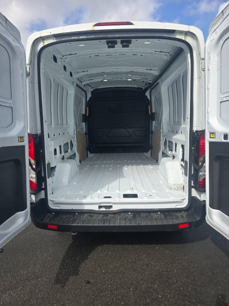 2023 Ford Transit - photo 6