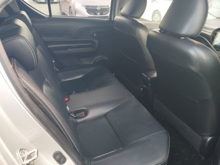2015 Toyota Aqua - photo 8