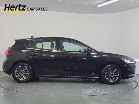 2023 Ford Focus - photo 2