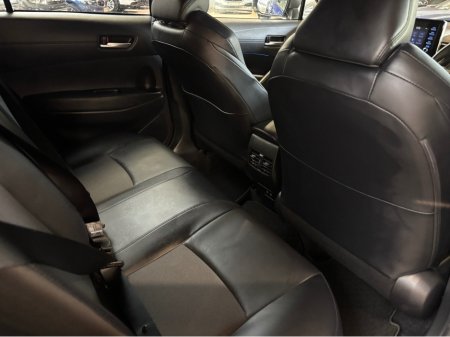 2024 Toyota Corolla Cross - photo 2