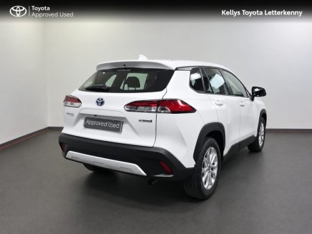 2023 Toyota Corolla Cross - photo 2