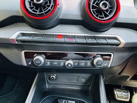 2020 Audi SQ2 - photo 28